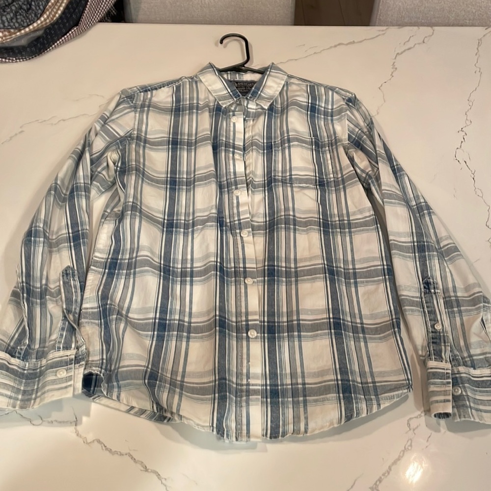 American rag small casual blue and white button down.